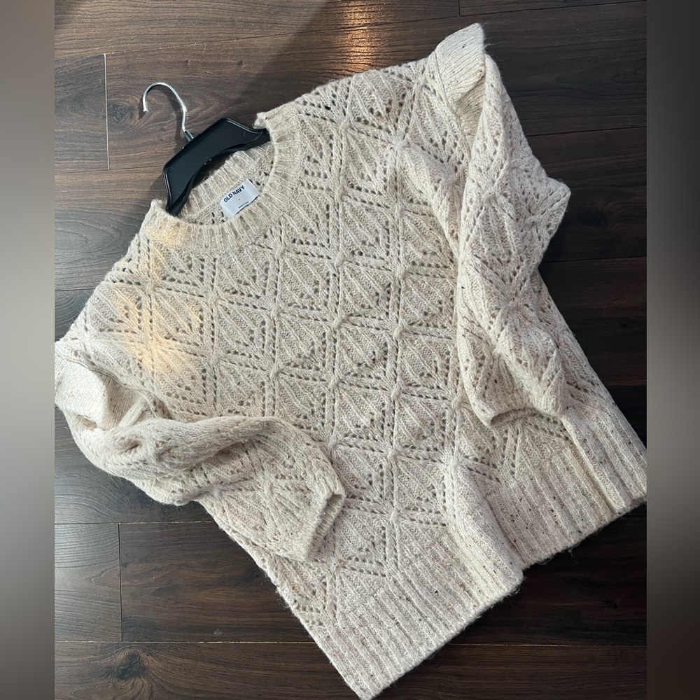 Old Navy Ruffle Sleeve Neutral Oatmeal Knit Sweater size XL Adorable - Picture 1 of 11